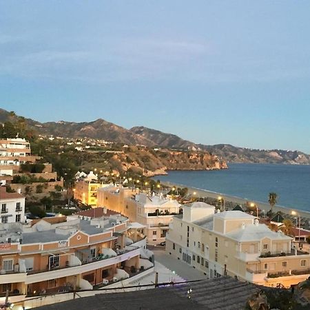 Valparaiso - Burriana Beach Nerja Zewnętrze zdjęcie