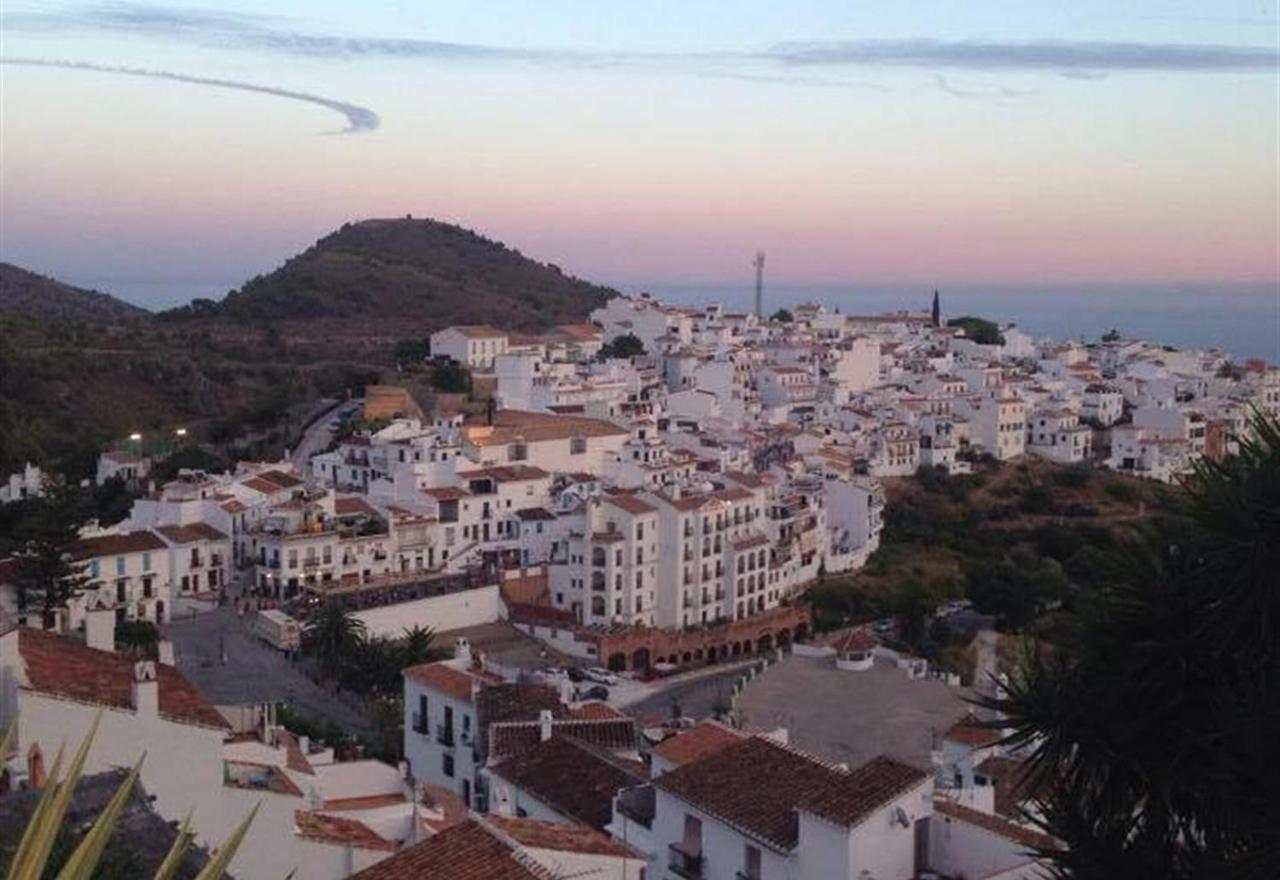 Valparaiso - Burriana Beach Nerja Zewnętrze zdjęcie