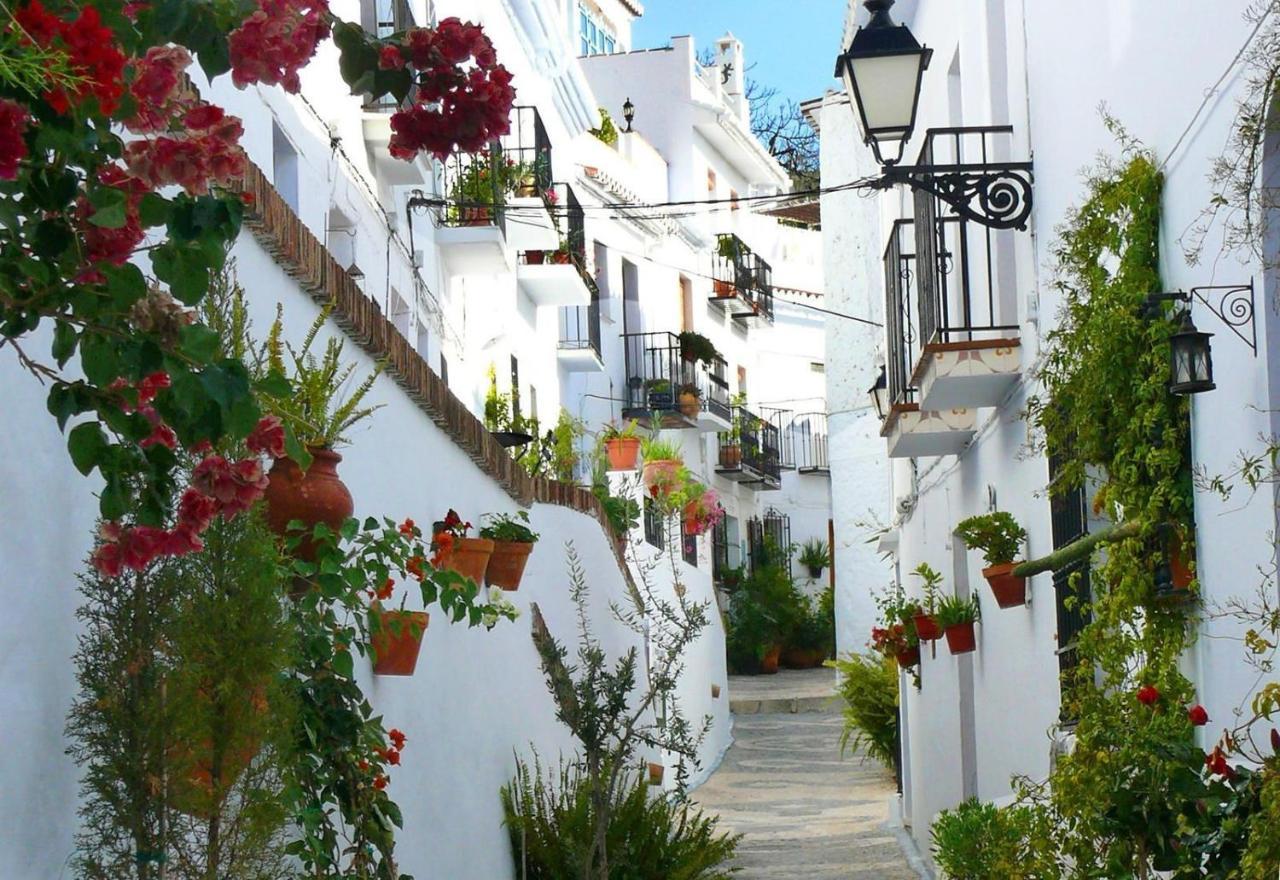 Valparaiso - Burriana Beach Nerja Zewnętrze zdjęcie