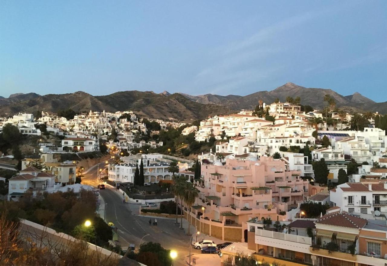 Valparaiso - Burriana Beach Nerja Zewnętrze zdjęcie